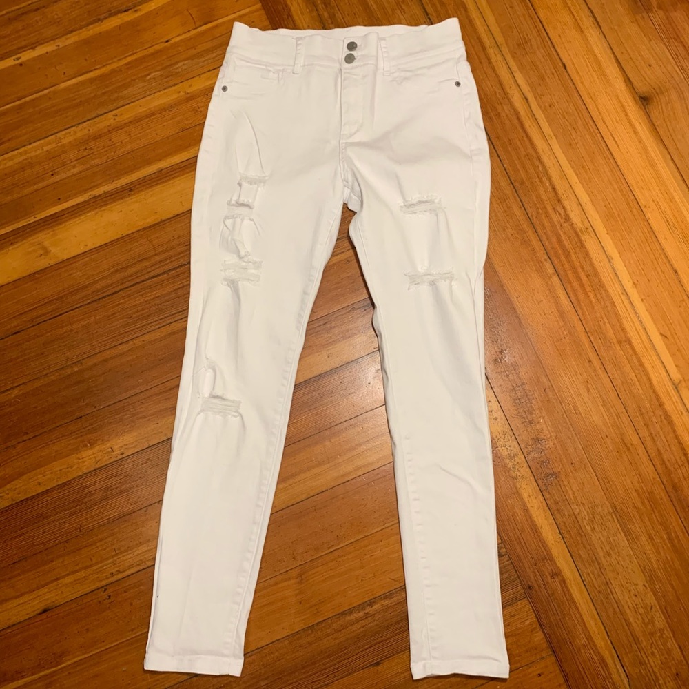 New York & Company Soho high waist white jeans